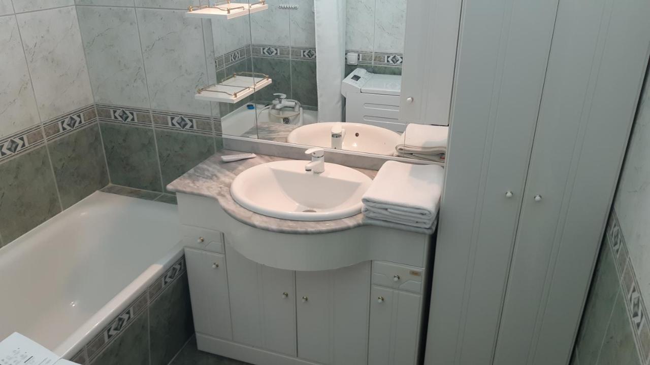 Apartament Na Kollataja Apartment Swinoujscie Ngoại thất bức ảnh